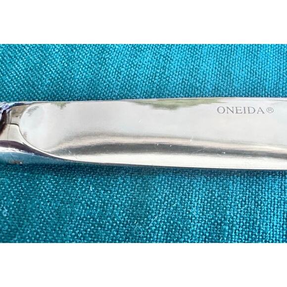 Oneida Michelangelo 18/10 Stainless Steel Dinner Knives-Set of 7-Excellent! - Picture 4 of 4